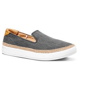 Reef Cushion Sunrise Slip On Sneakers